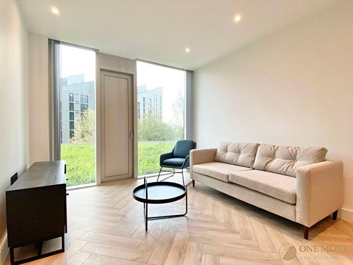 2 Bedroom Flat To Rent In Bankside, Manchester, M3