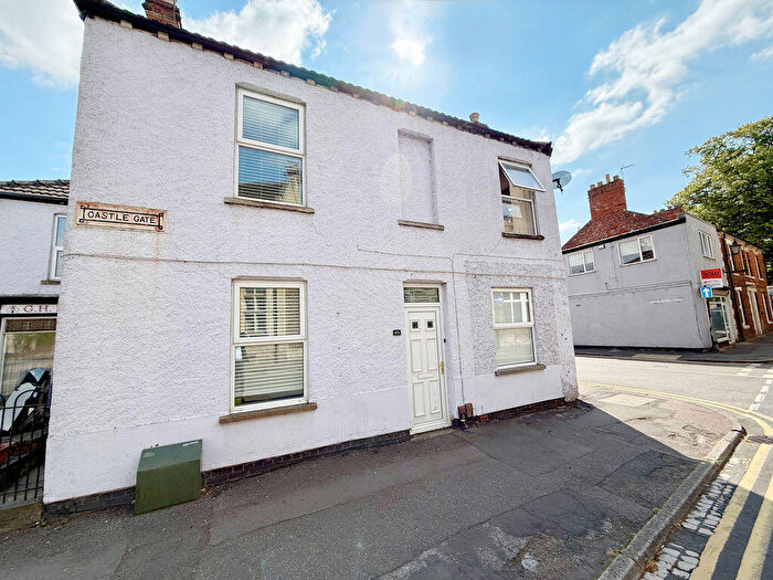 4 Bedroom End Of Terrace House To Rent In Castlegate, Grantham, NG31