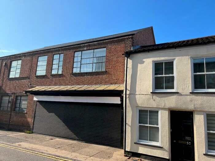 2 Bedroom Flat To Rent In St Pauls Close, Wisbech, PE13