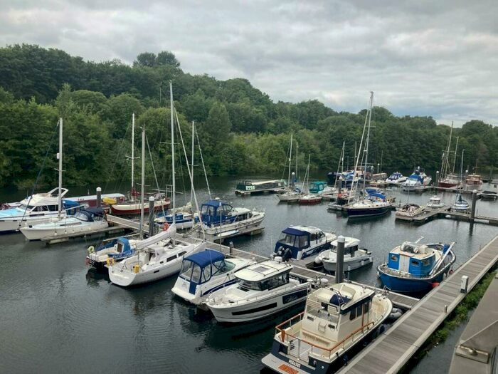 3 Bedroom Apartment To Rent In Watkiss Way, Cardiff, CF11