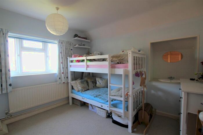 3 Bedroom Property To Rent In Pear Trees, Ingrave, Brentwood, CM13