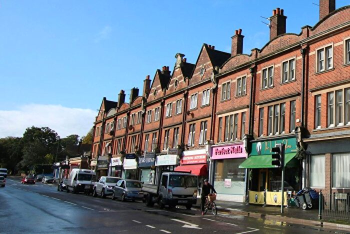5 Bedroom Flat To Rent In Wimborne Road, Bournemouth, BH9