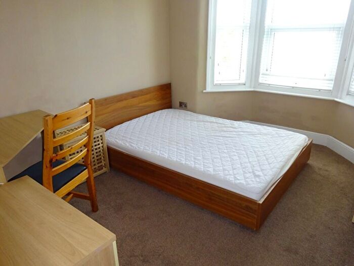 5 Bedroom House To Rent In Thurlow Road, Exeter, EX4