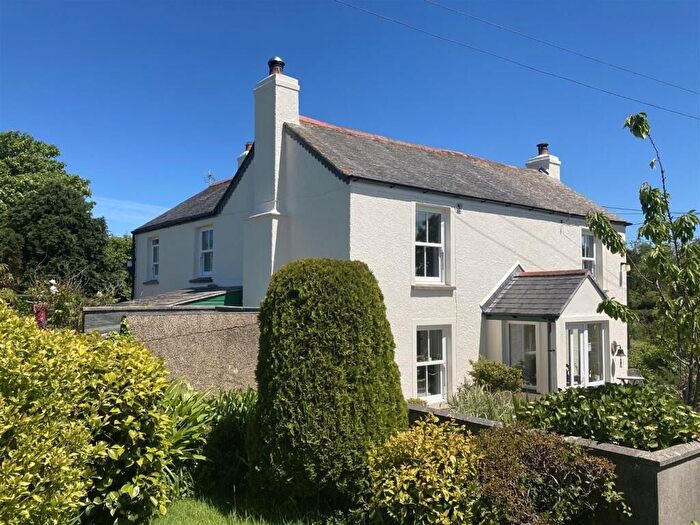 4 Bedroom Detached House For Sale In Characterful Family Home, Nancegollan, TR13