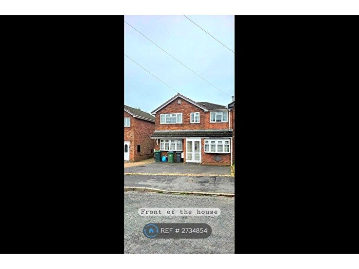 4 Bedroom Detached House To Rent In Buckingham Road, Rowley Regis, B65