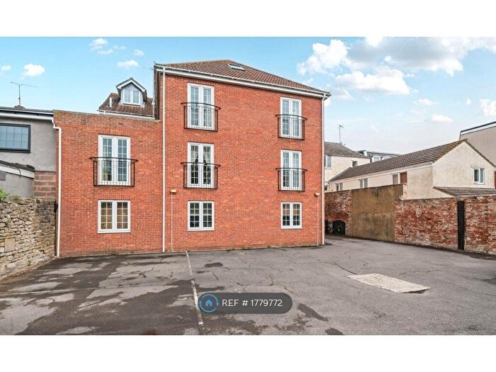 1 Bedroom Flat To Rent In Emporium Court, Swindon, SN1