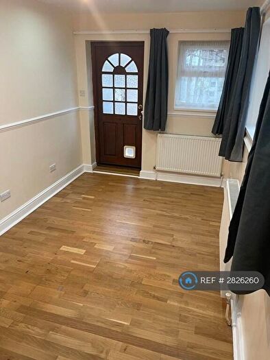 Studio To Rent In Central Park Road, London, E6