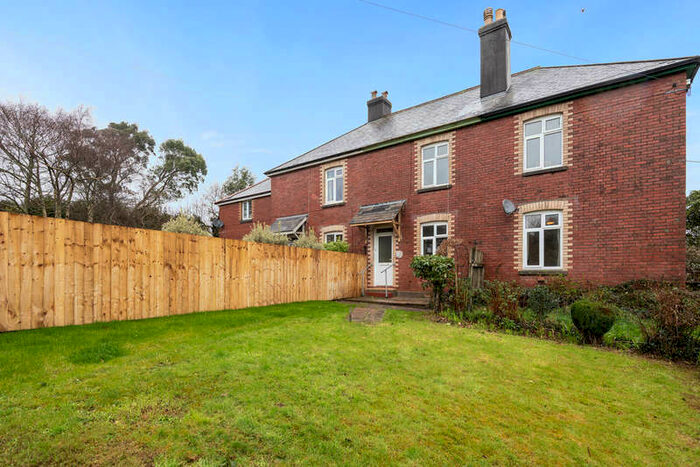 2 Bedroom Terraced House For Sale In Woodleigh, Kingsbridge, TQ7