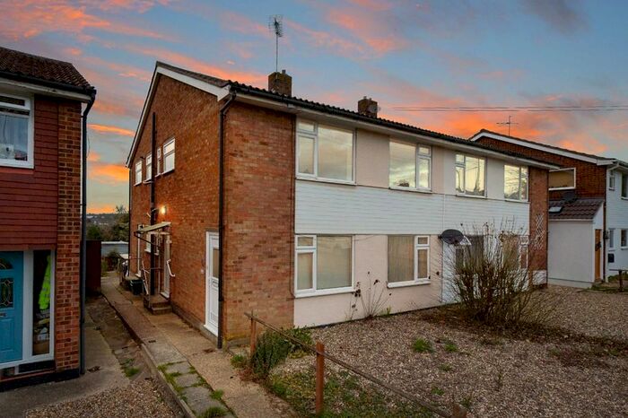 2 Bedroom Maisonette To Rent In Ipswich Road, Colchester CO4