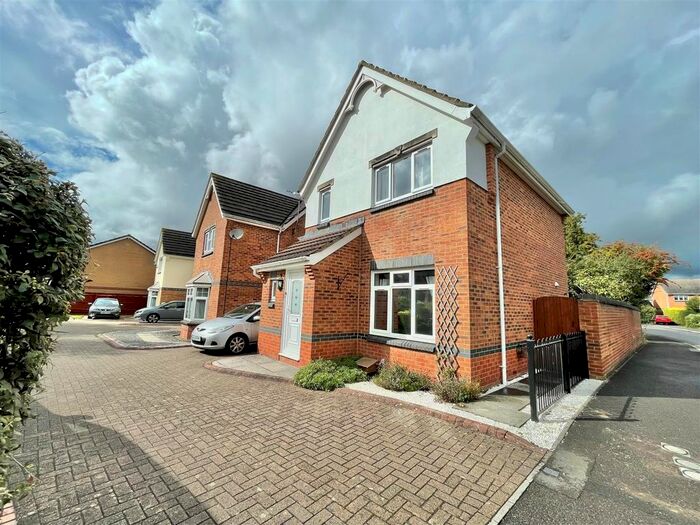 3 Bedroom Detached House To Rent In Lavender Way, Bradley Stoke, Bristol, BS32