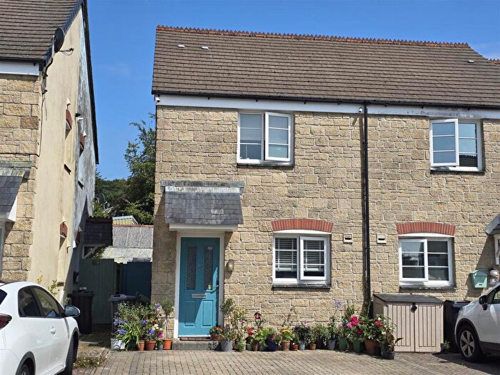 2 Bedroom End Of Terrace House For Sale In Kelly Bray, PL17