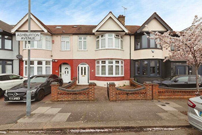 3 Bedroom Terraced House For Sale In Ashburton Avenue, Ilford, IG3
