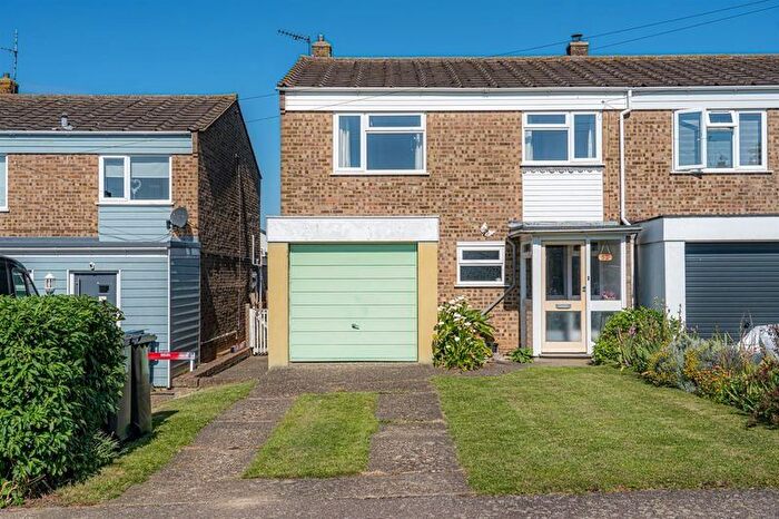 3 Bedroom Semi Detached House To Rent In Clifftown Gardens, Herne Bay, Kent, CT6