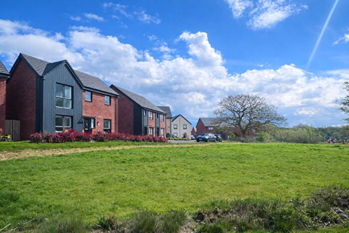 3 Bedroom Detached House For Sale In Orwell Avenue, Tattenhoe Park, Milton Keynes, MK4