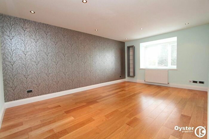1 Bedroom Apartment To Rent In Parkfield Avenue, Laura Court Parkfield Avenue, HA2