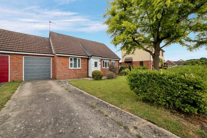 2 Bedroom Bungalow For Sale In Jubilee Road, Watton, Thetford, Norfolk, IP25