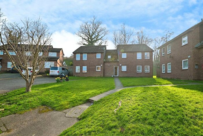 1 Bedroom Flat For Sale In Longham Copse, Downswood, Maidstone, Kent, ME15