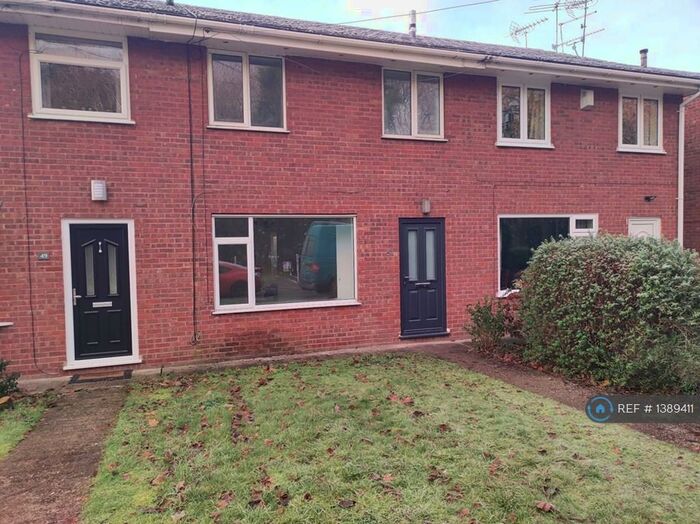 3 Bedroom Terraced House To Rent In Collins Street, Crewe, CW2
