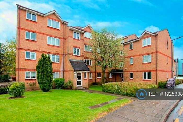 1 Bedroom Flat To Rent In Brewery Close, Wembley, HA0