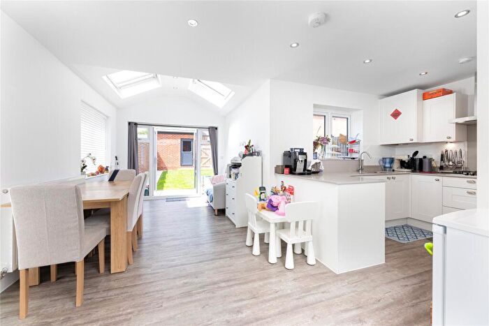 3 Bedroom House To Rent In Joseph Walk, Ottershaw, Chertsey, Surrey, KT16