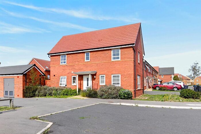 3 Bedroom Detached House For Sale In , Stephens Road, Overstone Gate, NN6
