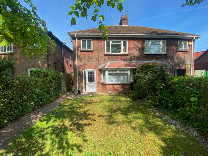 4 Bedroom House To Rent In Bowthorpe Road, Norwich, NR5