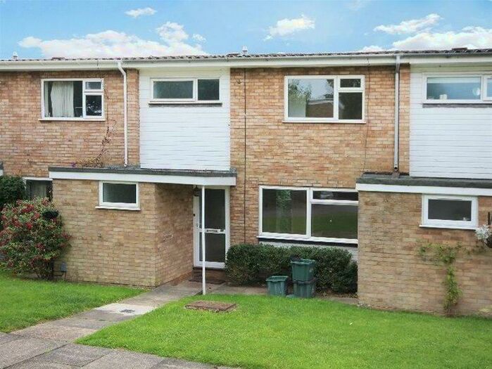 3 Bedroom Terraced House To Rent In The Cedars, Milton Road, Harpenden, AL5