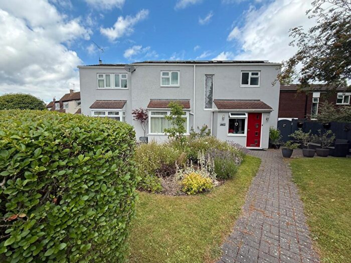 4 Bedroom Detached House For Sale In Hillcrest Road, Nailsea, North Somerset, BS48