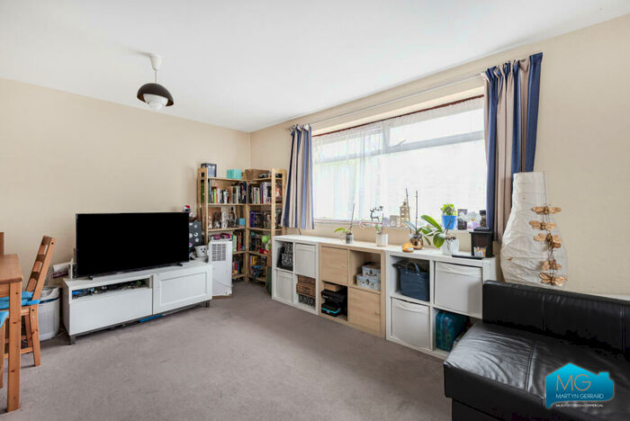 1 Bedroom Apartment To Rent In Crouch End, London, N8