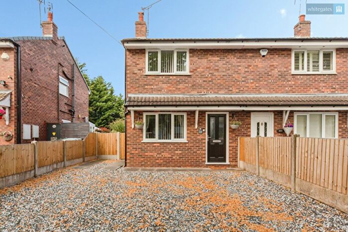 2 Bedroom Semi-Detached House For Sale In Lime Tree Avenue, Crewe, Cheshire, CW1