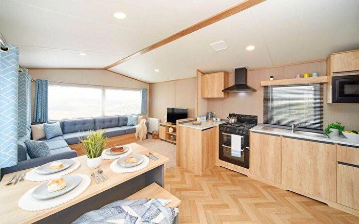 2 Bedroom Caravan For Sale In Hemsby, Great Yarmouth, NR29