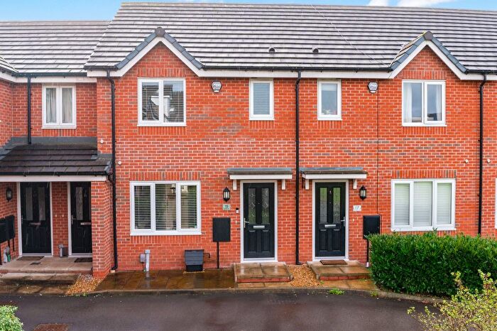 3 Bedroom Terraced House For Sale In Old Mill Lane, Worsley, M28