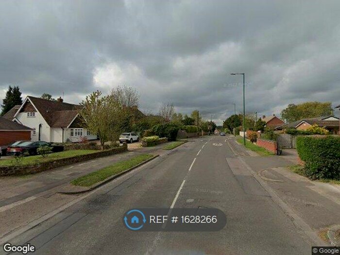 2 Bedroom Semi-Detached House To Rent In Bramcote Lane, Nottingham, NG8