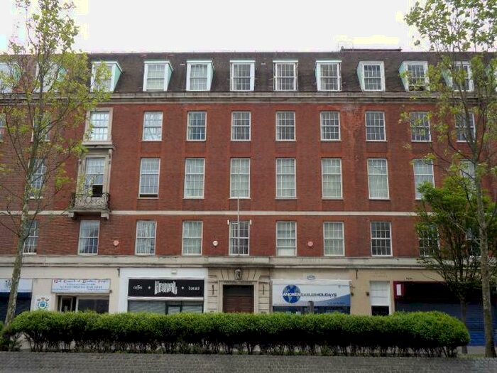 2 Bedroom Flat To Rent In Ferensway, Hull, HU2