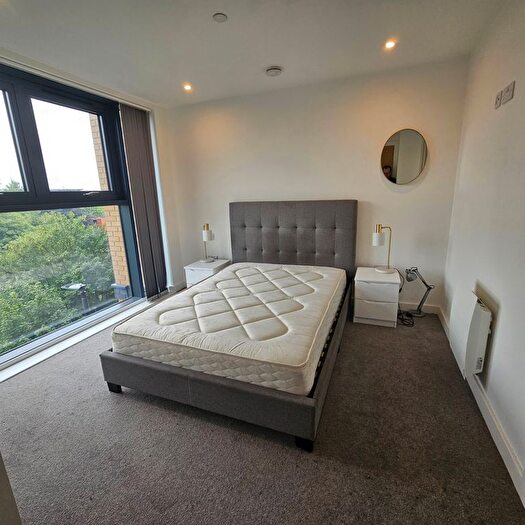 1 Bedroom Flat To Rent In Communication Row, Birmingham, B15