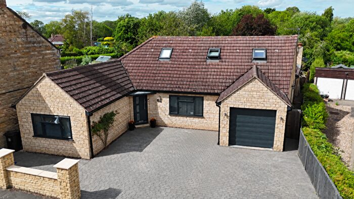 5 Bedroom Chalet For Sale In Eastgate, Deeping St James, PE6