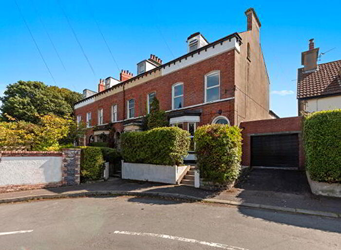 4 Bedroom End Of Terrace House For Sale In Quinville, Holywood, BT18