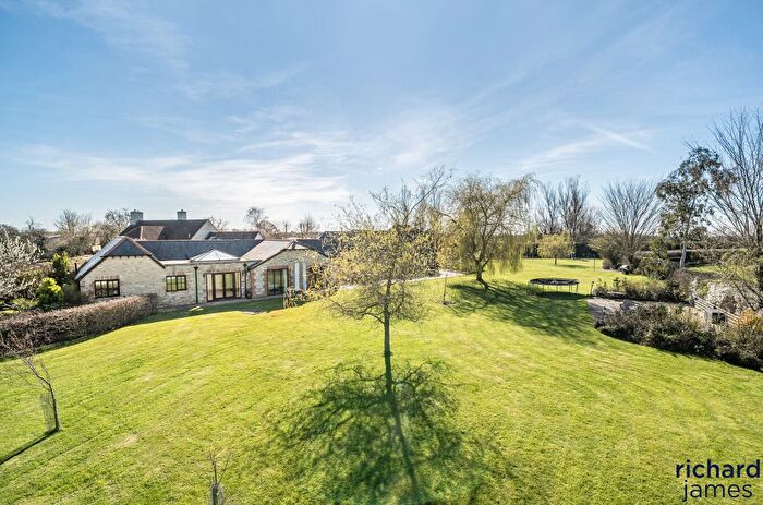 5 Bedroom Detached House For Sale In Bagbury Lane, Purton, SN5