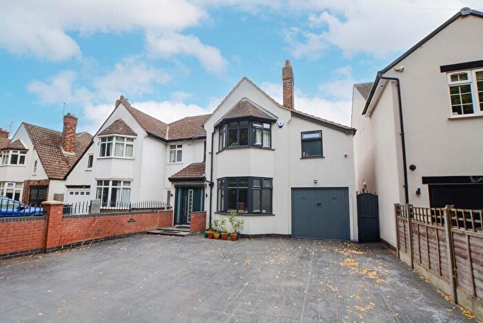 3 Bedroom Semi-Detached House For Sale In Spencefield Lane, Evington, Leicester, LE5