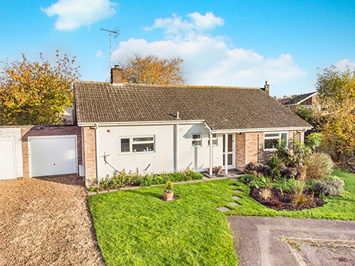 3 Bedroom Detached Bungalow For Sale In Trinity Close, Haslingfield, CB23