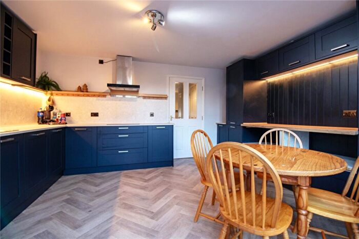 4 Bedroom Terraced House To Rent In St. James Place, Scunthorpe, Lincolnshire, DN16