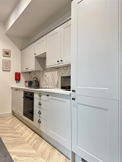 3 Bedroom Flat To Rent In Cross Street, Blackfriars, Newcastle Upon Tyne, NE1