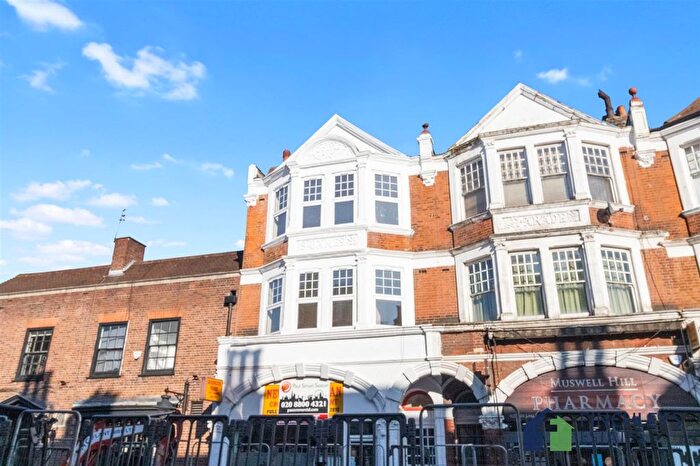 3 Bedroom Flat To Rent In Fortis Green Road, London, N10