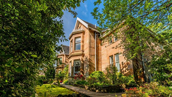 2 Bedroom Flat For Sale In Queens Park Avenue, Flat, Queens Park, Glasgow, G42