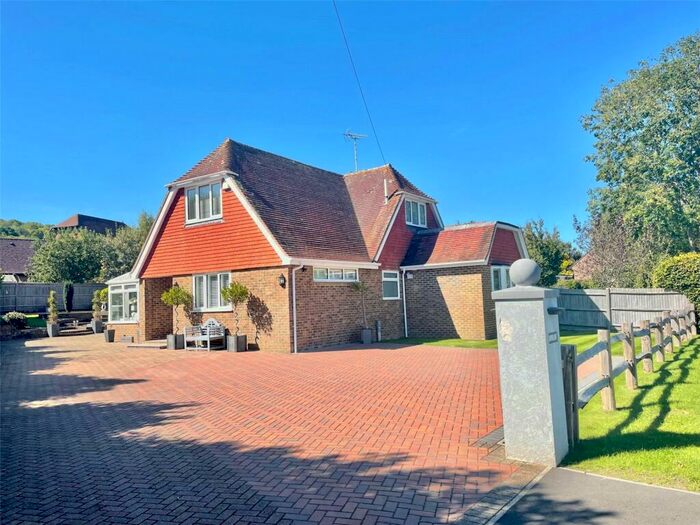 3 Bedroom Detached House For Sale In The Furlongs, Alfriston, East Sussex, BN26
