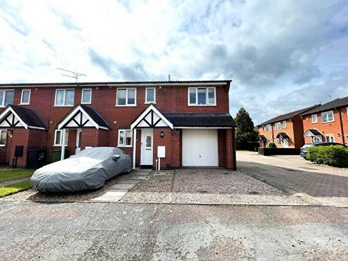 4 Bedroom End Of Terrace House For Sale In Moorland Rd, Syston, Leicestershire., LE7