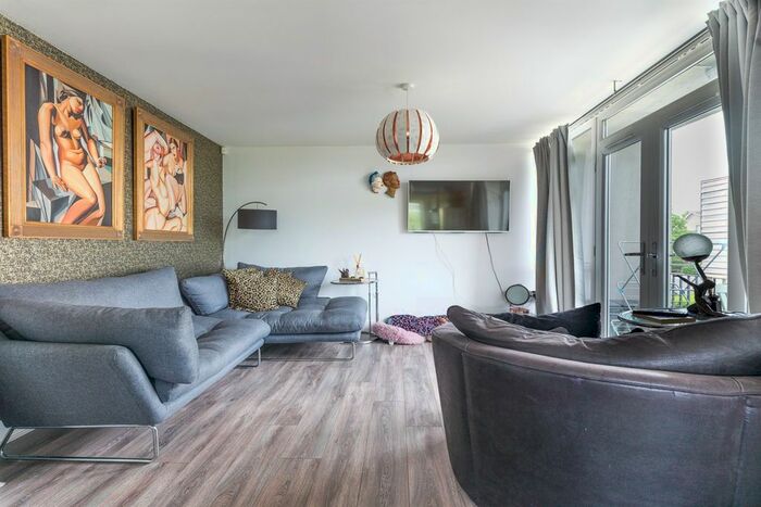 2 Bedroom Flat To Rent In The Grainger, North West Side, Gateshead, NE8