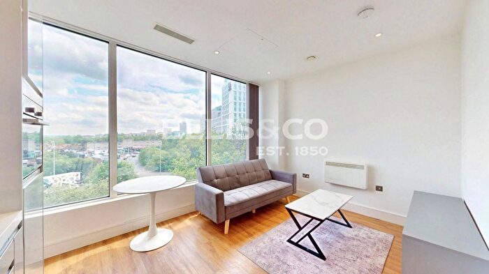 1 Bedroom Flat For Sale In West Gate, London, W5