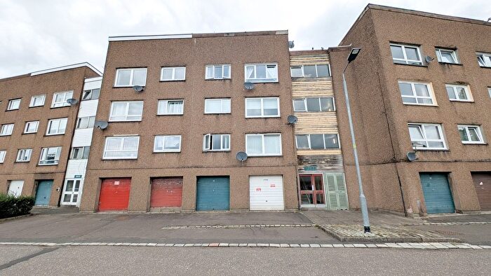 2 Bedroom Flat For Sale In Melrose Road, Cumbernauld, G67