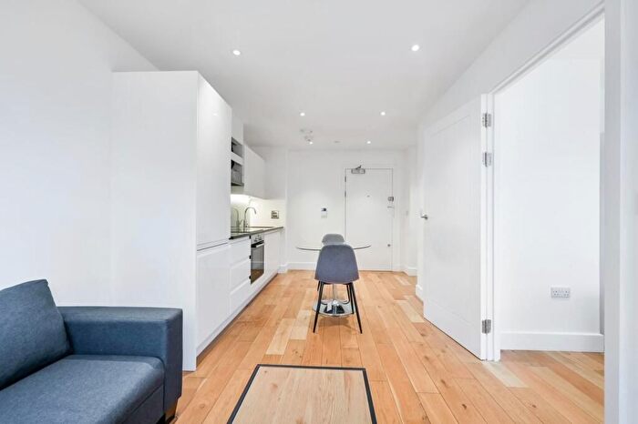 1 Bedroom Flat To Rent In Edridge Rd, Croydon, CR0